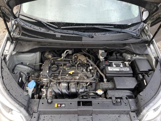 KNDJP3A57J7539929 - 2018 KIA SOUL + GRAY photo 12