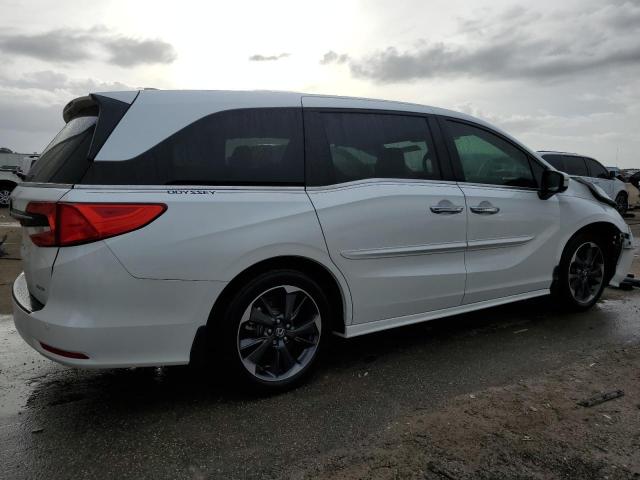 5FNRL6H98PB004927 - 2023 HONDA ODYSSEY ELITE أبيض صورة 3