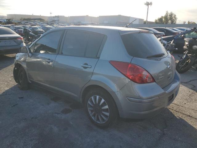 3N1BC13E09L383650 - 2009 NISSAN VERSA S SILVER photo 2