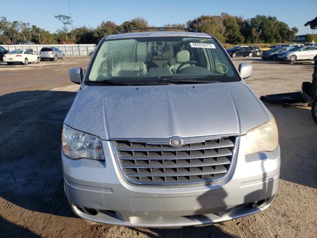 2A8HR54P18R103919 - 2008 CHRYSLER TOWN & COU TOURING Gümüş foto 5