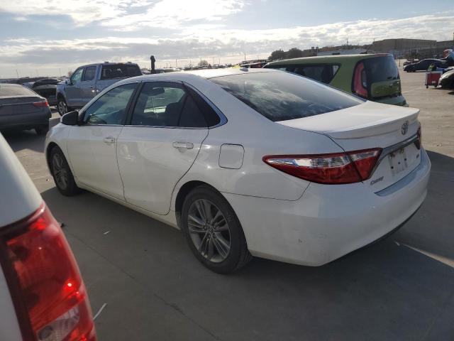 4T1BF1FK0FU039576 - 2015 TOYOTA CAMRY LE WHITE photo 2