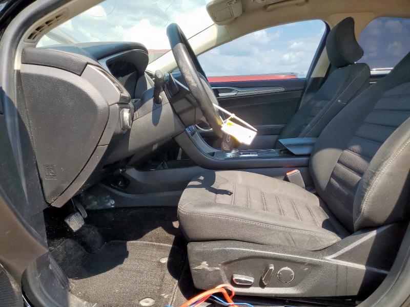 3FA6P0HD2JR217988 - 2018 FORD FUSION SE Qara foto 7