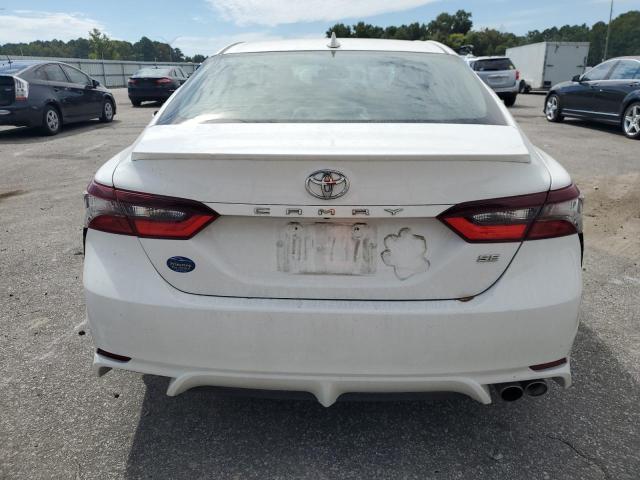 4T1T11AK4MU482983 - 2021 TOYOTA CAMRY SE 白色 照片 6