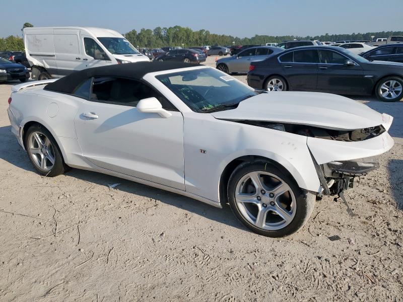 1G1FB3DSXM0104043 - 2021 CHEVROLET CAMARO LS WHITE photo 4