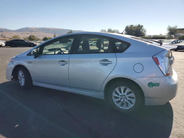 JTDKN3DP0F3066056 - 2015 TOYOTA PRIUS PLUG SILVER photo 2