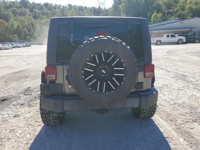 1C4BJWDG4HL607562 - 2017 JEEP WRANGLER U SPORT ნაცრისფერი ფოტო 6