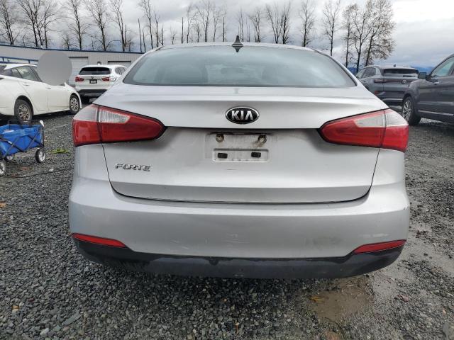 KNAFX4A63E5223947 - 2014 KIA FORTE LX SILVER photo 6