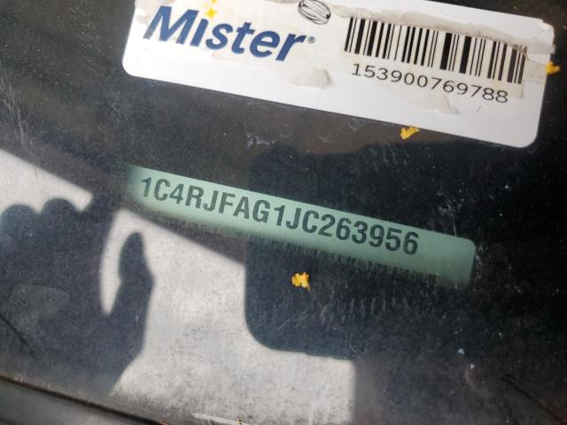 1C4RJFAG1JC263956 - 2018 JEEP GRAND CHER LAREDO Ақ фото 12