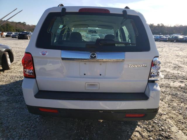 4F2CY0C73BKM07266 - 2011 MAZDA TRIBUTE I WHITE photo 6