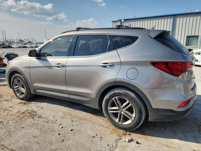 5XYZU3LB9JG543286 - 2018 HYUNDAI SANTA FE S GRAY photo 2