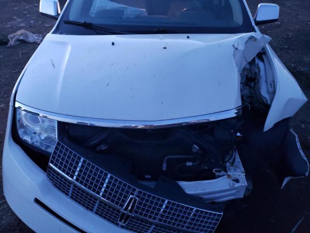 2LMDU88C78BJ28846 - 2008 LINCOLN MKX WHITE photo 11