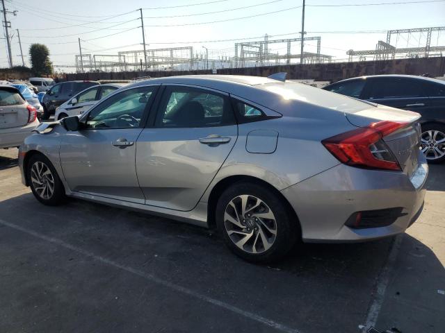 2HGFC2F7XHH514139 - 2017 HONDA CIVIC EX SILVER photo 2