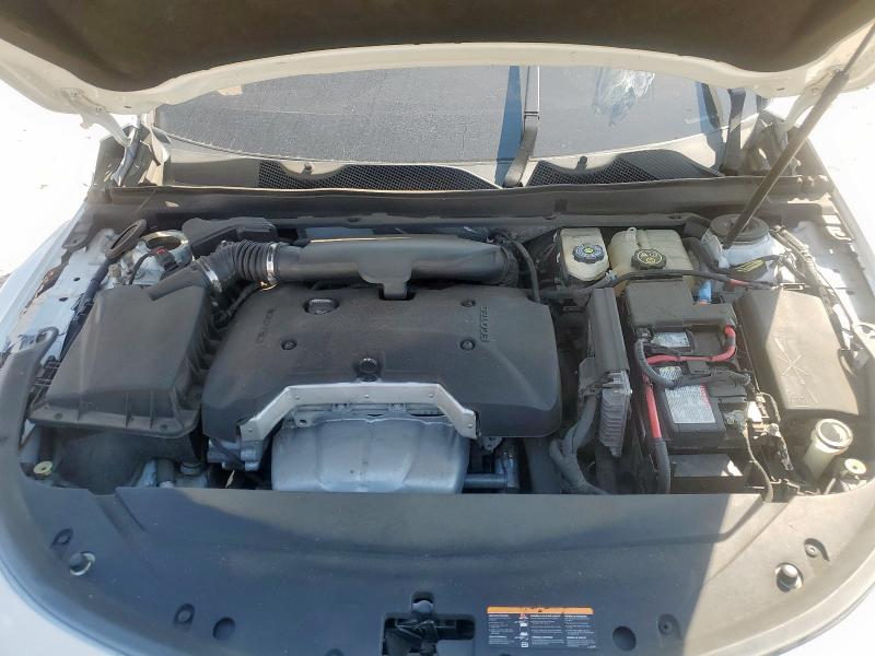 2G1105SA9J9160515 - 2018 CHEVROLET IMPALA LT WHITE photo 11