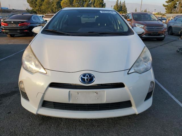 JTDKDTB37D1557283 - 2013 TOYOTA PRIUS C WHITE photo 5