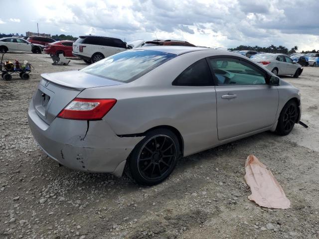 2HGFG11868H544026 - 2008 HONDA CIVIC EX SILVER photo 3