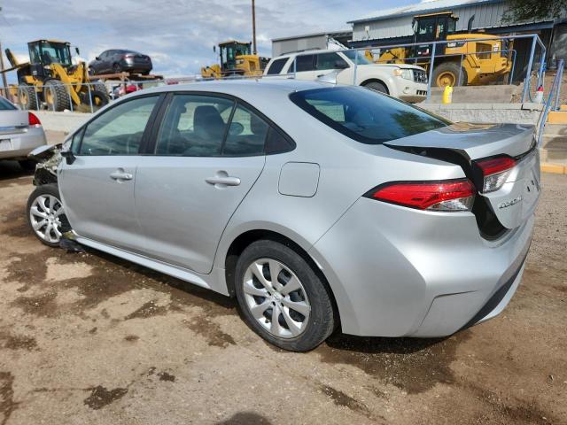 5YFEPRAE9LP007863 - 2020 TOYOTA COROLLA LE فضي صورة 2