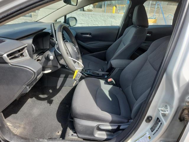 5YFEPRAE9LP007863 - 2020 TOYOTA COROLLA LE فضي صورة 7