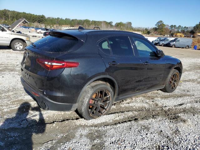 ZASPAKBN3K7C49295 - 2019 ALFA ROMEO STELVIO TI BLACK photo 3
