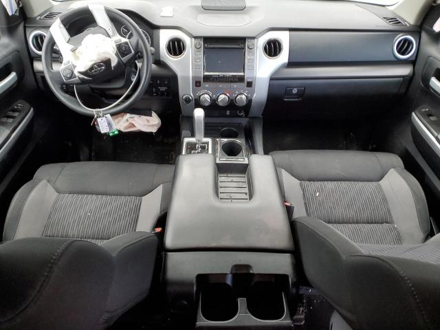 5TFUW5F17GX550245 - 2016 TOYOTA TUNDRA DOUBLE CAB SR/SR5 BLUE photo 8