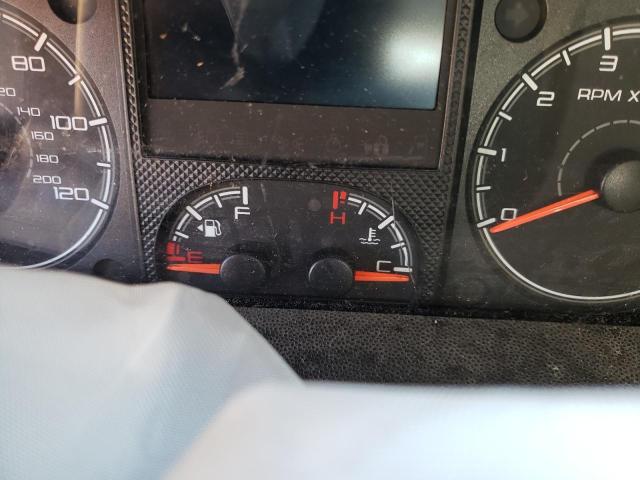 3C6TRVAG6JE111776 - 2018 RAM PROMASTER 1500 STANDARD WHITE photo 9