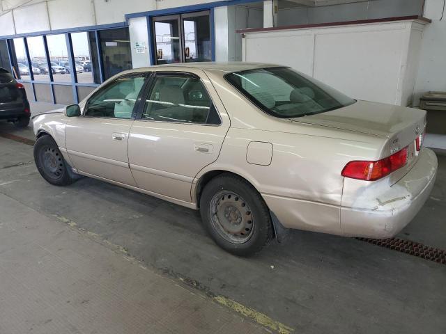 JT2BG22KX10534969 - 2001 TOYOTA CAMRY CE Or photo 2