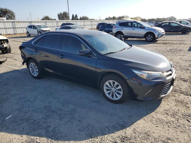 4T4BF1FK4FR471318 - 2015 TOYOTA CAMRY LE 青色 照片 4