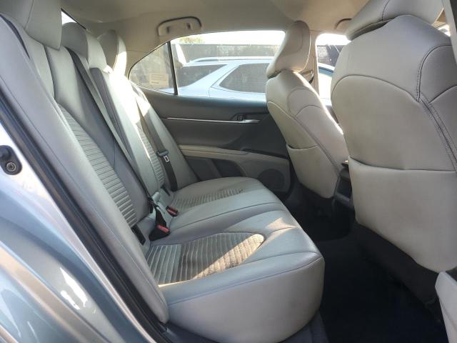 4T1G11AK7NU717430 - 2022 TOYOTA CAMRY SE 银色 照片 10