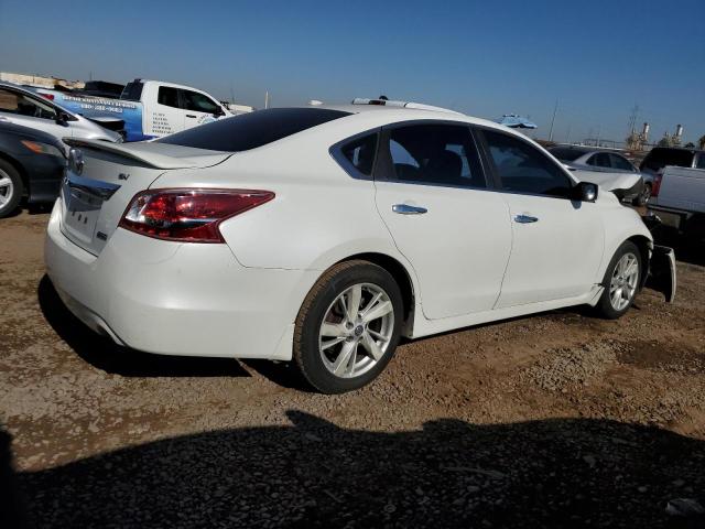 1N4AL3AP2DN437991 - 2013 NISSAN ALTIMA 2.5 WHITE photo 3