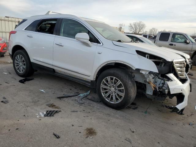 1GYKNDRS9HZ314883 - 2017 CADILLAC XT5 LUXURY WHITE photo 4