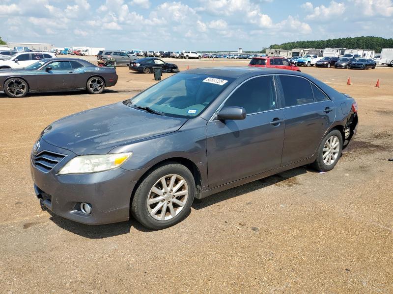 2011 TOYOTA CAMRY BASE, 