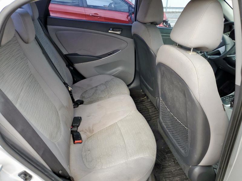 KMHCT4AE0HU174382 - 2017 HYUNDAI ACCENT SE 银色 照片 10