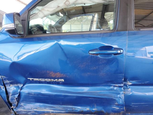 3TMAZ5CN5JM059297 - 2018 TOYOTA TACOMA DOUBLE CAB BLUE photo 7