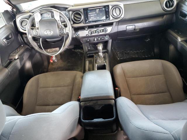 3TMAZ5CN5JM059297 - 2018 TOYOTA TACOMA DOUBLE CAB BLUE photo 8