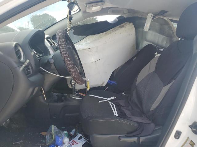 3N1CN7AP9JK398521 - 2018 NISSAN VERSA S WHITE photo 7