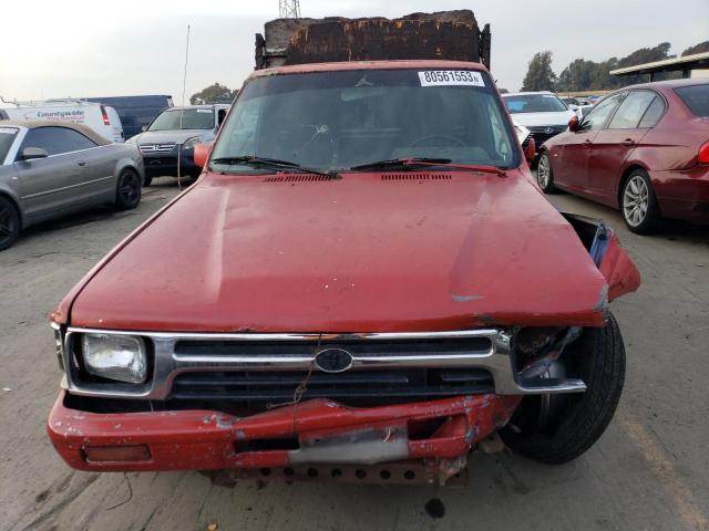 JT4RN55S5F0133264 - 1985 TOYOTA PICKUP 1/2 TON RN55 SR5 RED photo 5