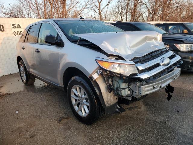 2FMDK3GC4DBE03038 - 2013 FORD EDGE SE SILVER photo 4