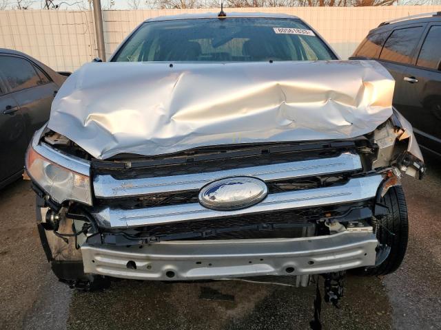 2FMDK3GC4DBE03038 - 2013 FORD EDGE SE SILVER photo 5