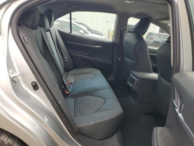 4T1T11AK5PU793018 - 2023 TOYOTA CAMRY SE NIGHT SHADE SILVER photo 10