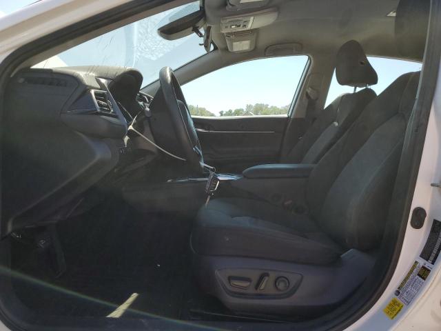 4T1C11AK9LU975606 - 2020 TOYOTA CAMRY LE WHITE photo 7