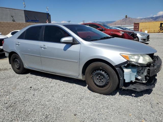 4T4BF1FK8CR171955 - 2012 TOYOTA CAMRY BASE 银色 照片 4