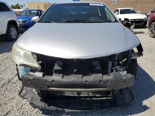 4T4BF1FK8CR171955 - 2012 TOYOTA CAMRY BASE 银色 照片 5