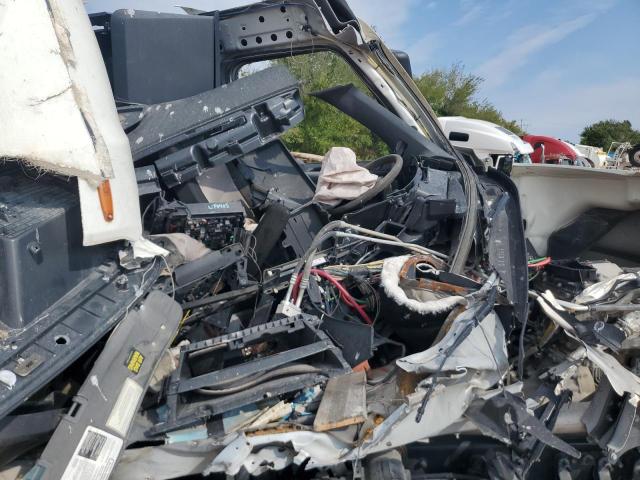 3AKJHHDV7NSNP0405 - 2022 FREIGHTLINER CASCADIA 1 WHITE photo 5