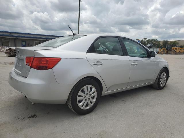 KNAFU4A2XC5550526 - 2012 KIA FORTE EX 银色 照片 3