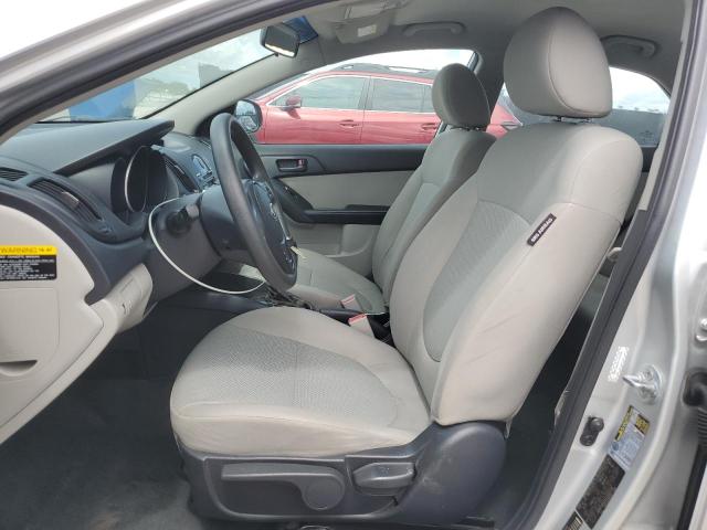 KNAFU4A2XC5550526 - 2012 KIA FORTE EX 银色 照片 7