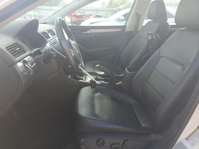 1VWAT7A34FC076144 - 2015 VOLKSWAGEN PASSAT S أبيض صورة 7