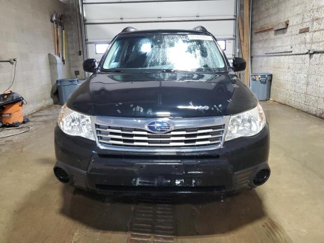 JF2SH63609H762796 - 2009 SUBARU FORESTER 2.5X PREMIUM BLACK photo 5
