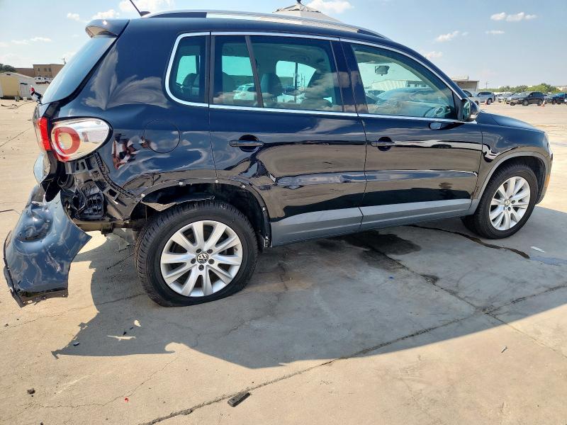 WVGAV7AX3AW000272 - 2010 VOLKSWAGEN TIGUAN S 黑色 照片 3
