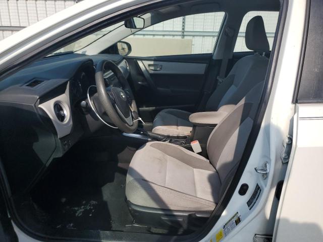 5YFBURHE6KP898856 - 2019 TOYOTA COROLLA L WHITE photo 7