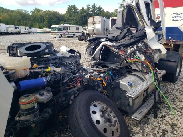 3AKBHSDV1SSVM3780 - 2025 FREIGHTLINER CASCADIA 1 თეთრი ფოტო 10