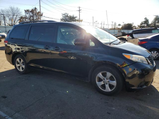 5TDKK3DC9DS359486 - 2013 TOYOTA SIENNA LE BLACK photo 4